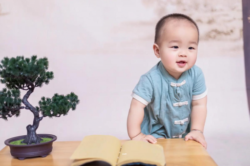 岑溪怀孕肚子坠坠的感觉